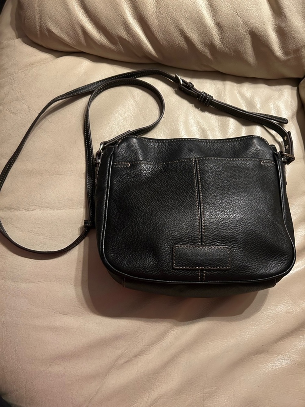Tignanello Black Pebbled Leather Crossbody Organizer Bag Adjustable Stap